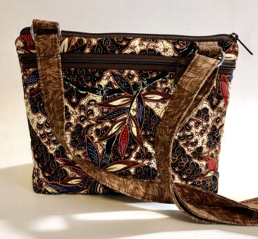 Conceal Carry Brown Batik Bag-conceal carry purse, gun purse, gun bag, womans gun bag, crossbody conceal carry bag, batik purse, brown purse, medium womans bag, medium gun purse, quilted womans purse, quilted conceal carry bag, quilted tote, conceal carry tote
