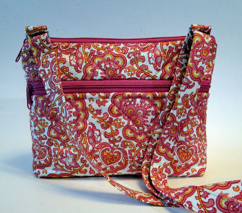 Pink Paisley Crossbody Bag-pink womans bag, pink paisley purse, womans medium bag, medium purse, paisley fabric, quilted crossbody womans bag, crossbody womans purse, zipped bag, zipped medium bag, pink zipped bag, zipped purse, pink zipped purse, pink womans purse
