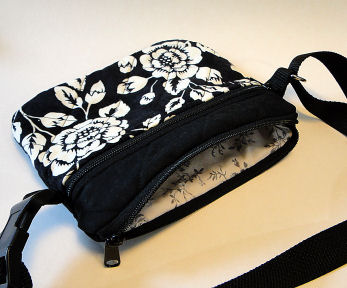 Black White Rose Fanny Pack-fanny pack for women, festival bag, zipped bag, hand quilted fabric, shopping bag, womans fanny pack, handmade fanny pack, handmade purse, roses, rose purse, rose fanny pack, adjustable strap fanny pack, waist bag